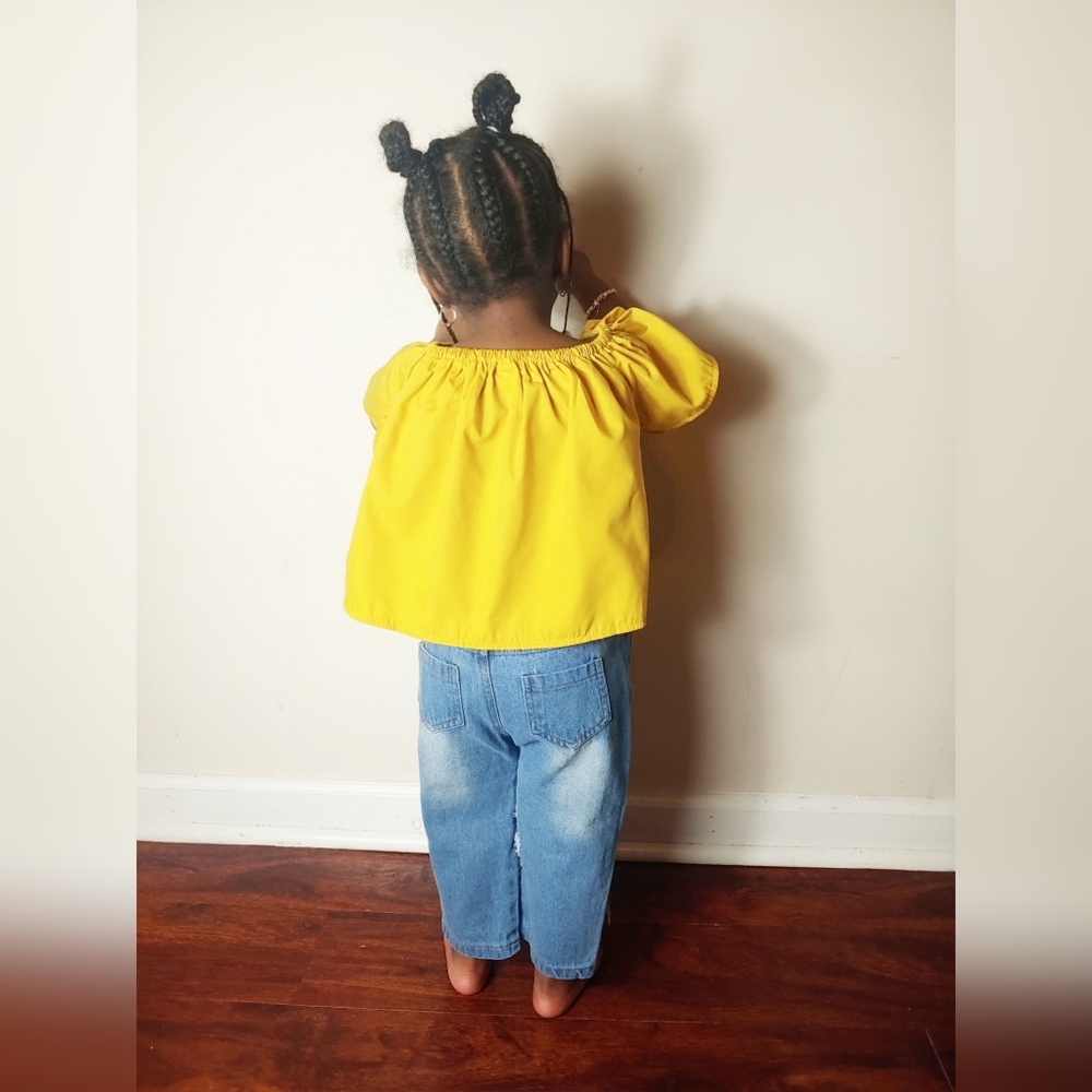 Golden Girl - Picture 6 of 6